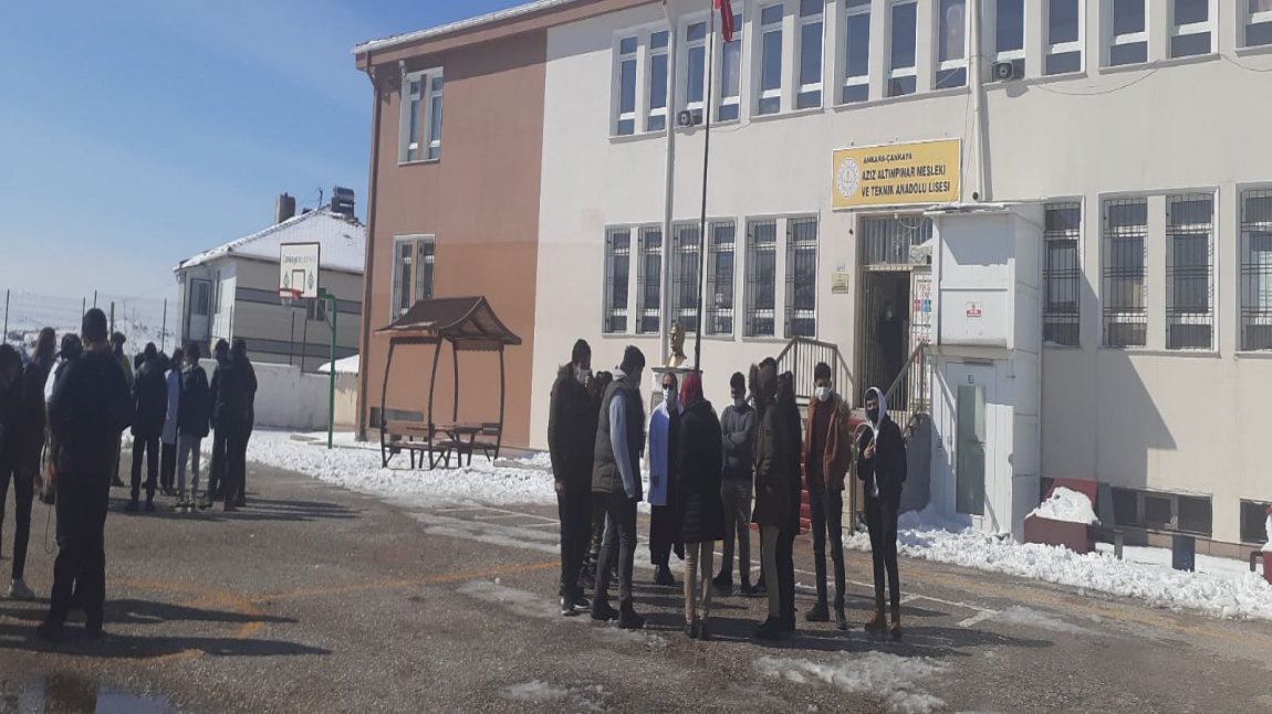 Ankara Çankaya Aziz Altınpınar Mesleki ve Teknik Anadolu Lisesi Fotoğrafı